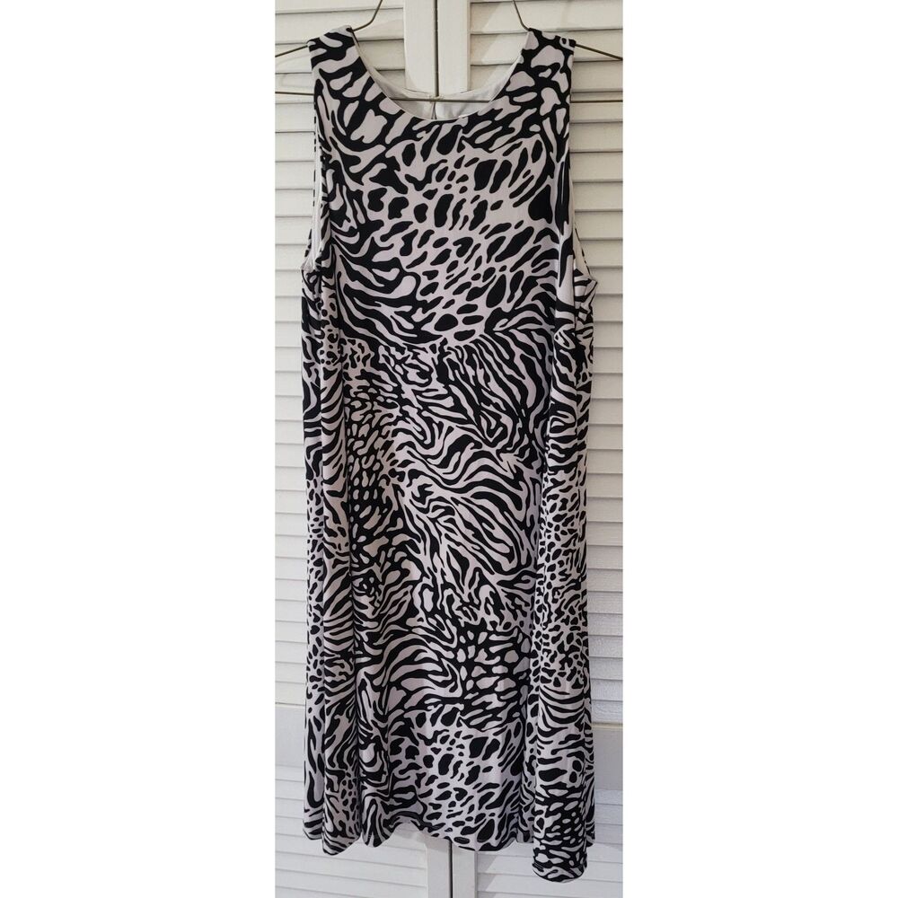 Anne Klein Black White Mixed Animal Print Trapeze Swing Dress Sleeveless 4 NWOT